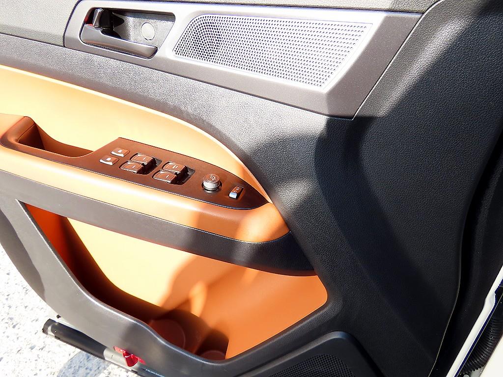 Ssangyong Rexton - Vista 11