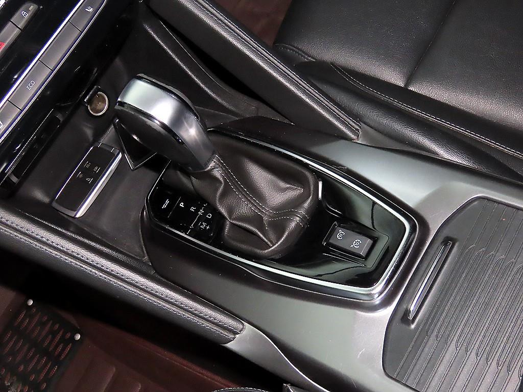 SAMSUNG QM6 - Vista 12