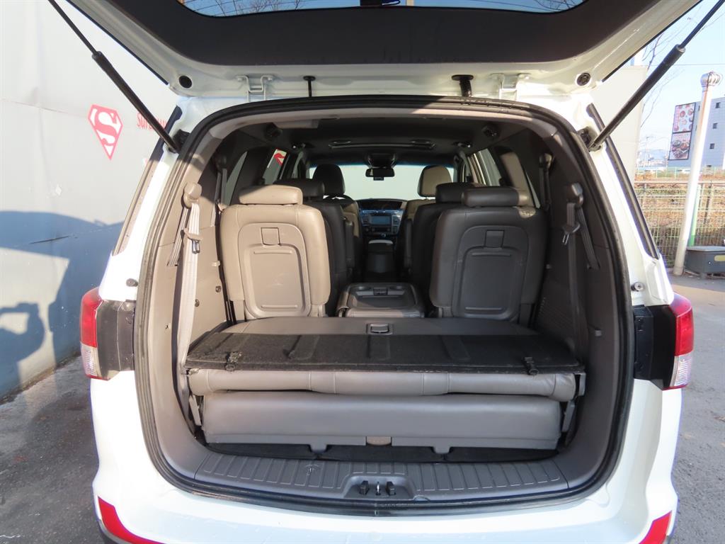 Ssangyong Korando - Vista 9