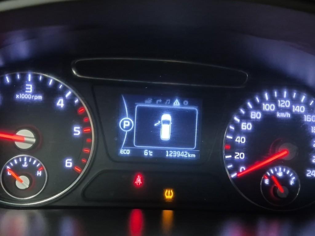 KIA Sorento - Vista 6