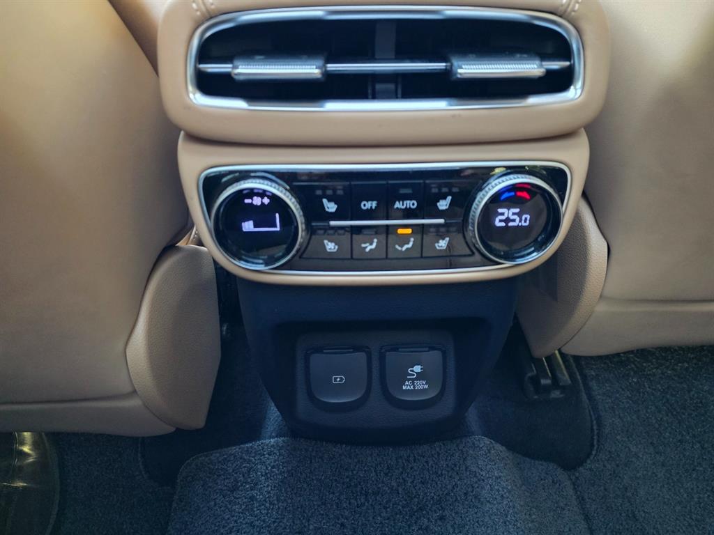 Genesis GV80 - Vista 12