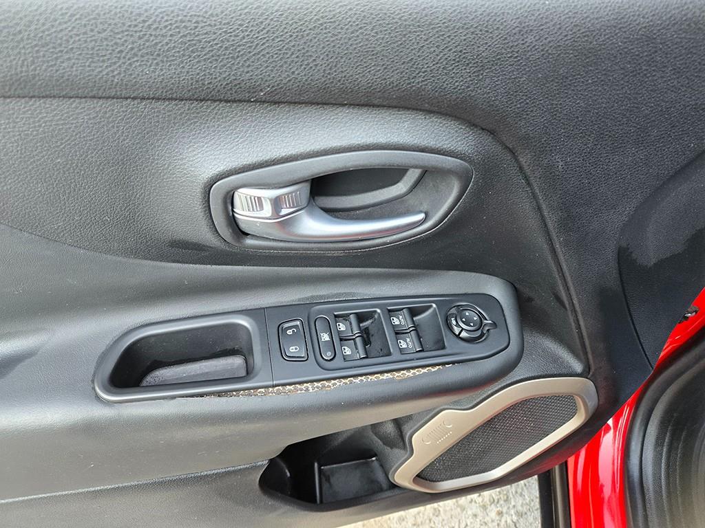 Jeep Renegade 2015 Rojo - Importación desde Corea - HF Imports Iquique - Foto 16