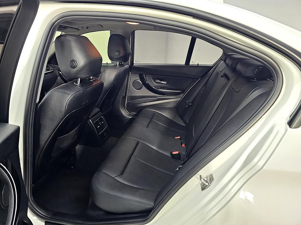 BMW 3 series - Vista 9