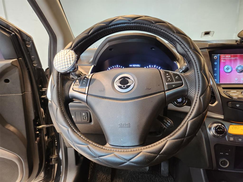 Ssangyong Korando - Vista 11