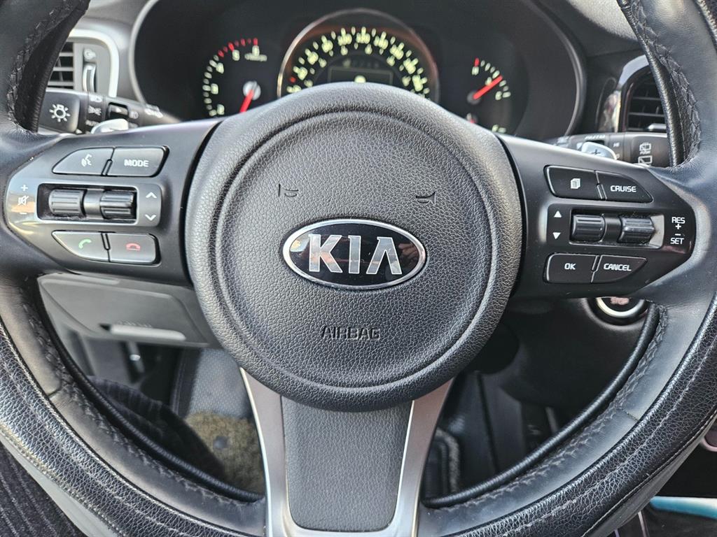 KIA Sorento - Vista 9
