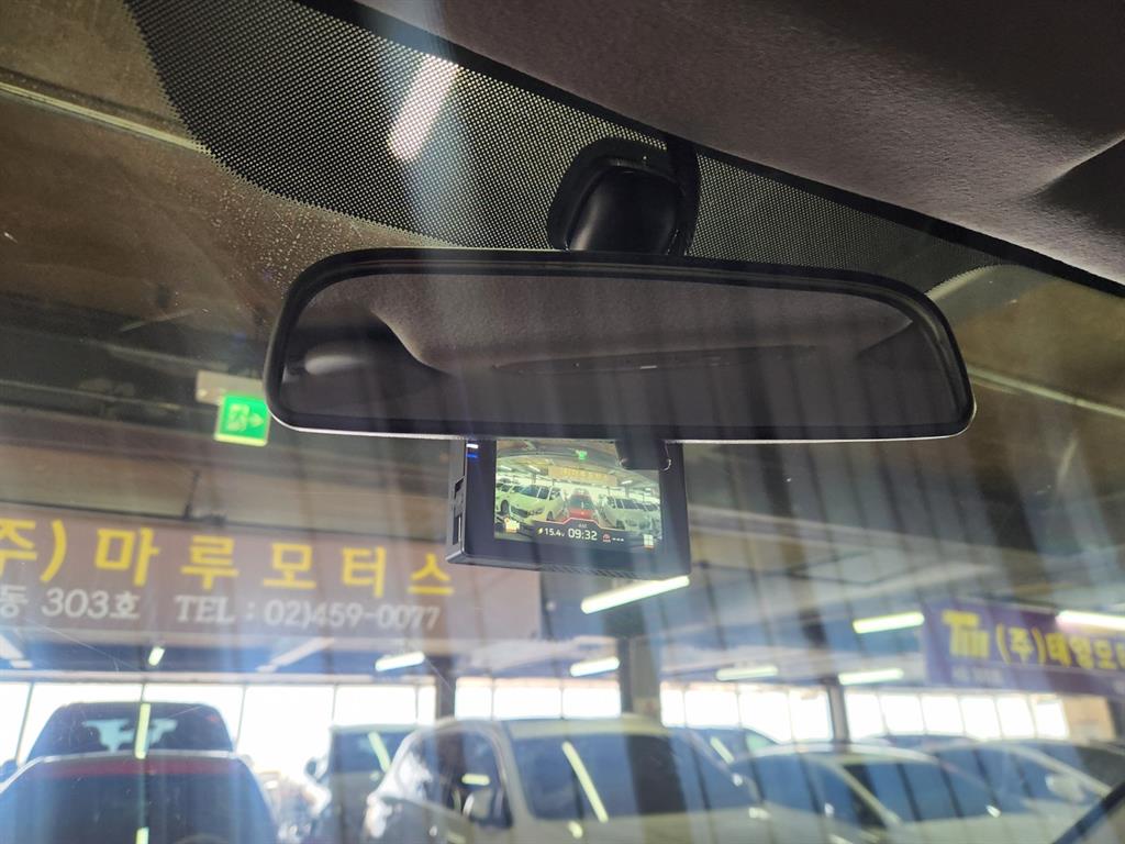 HYUNDAI Starex - Vista 12