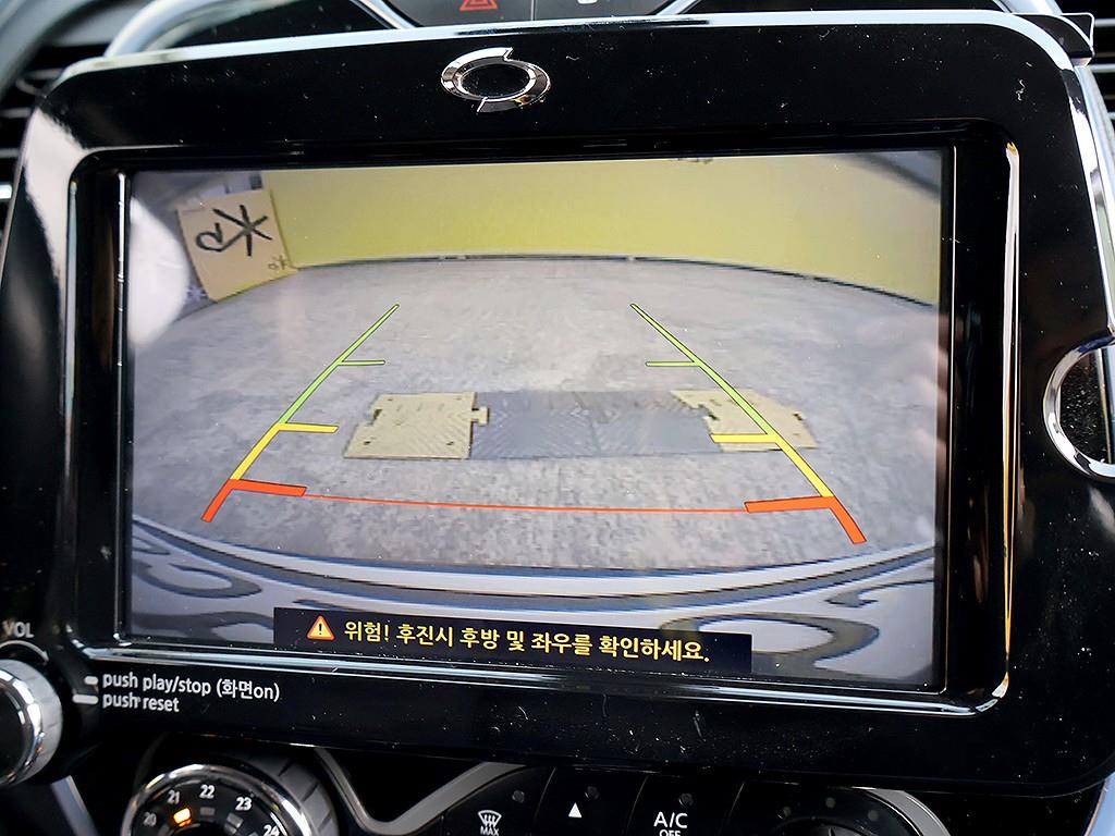 SAMSUNG QM3 2017 Blanco - Importación desde Corea - HF Imports Iquique - Foto 10