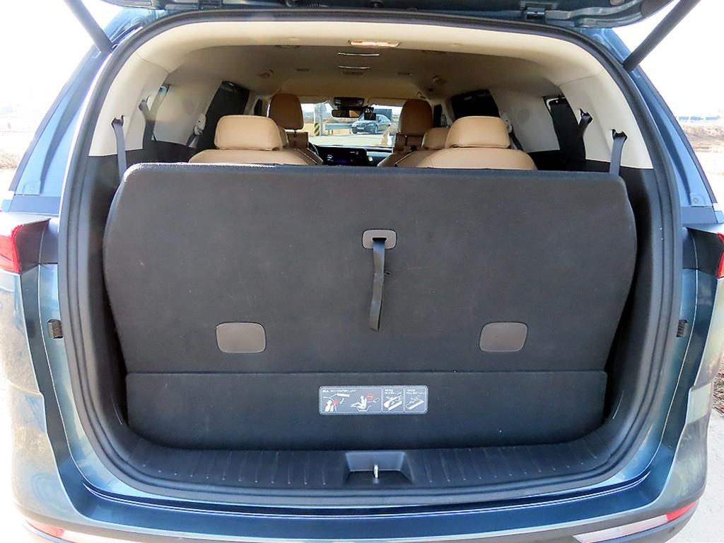 KIA Carnival 2023 Verde - Importación desde Corea - HF Imports Iquique - Foto 14