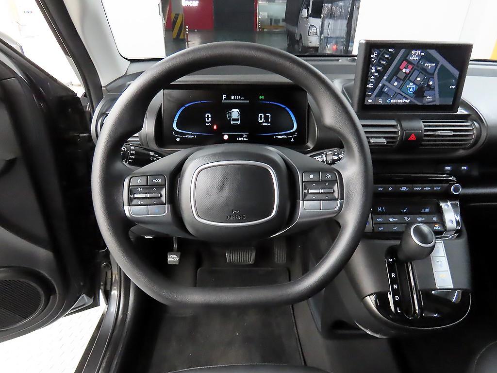 HYUNDAI Casper - Vista 9