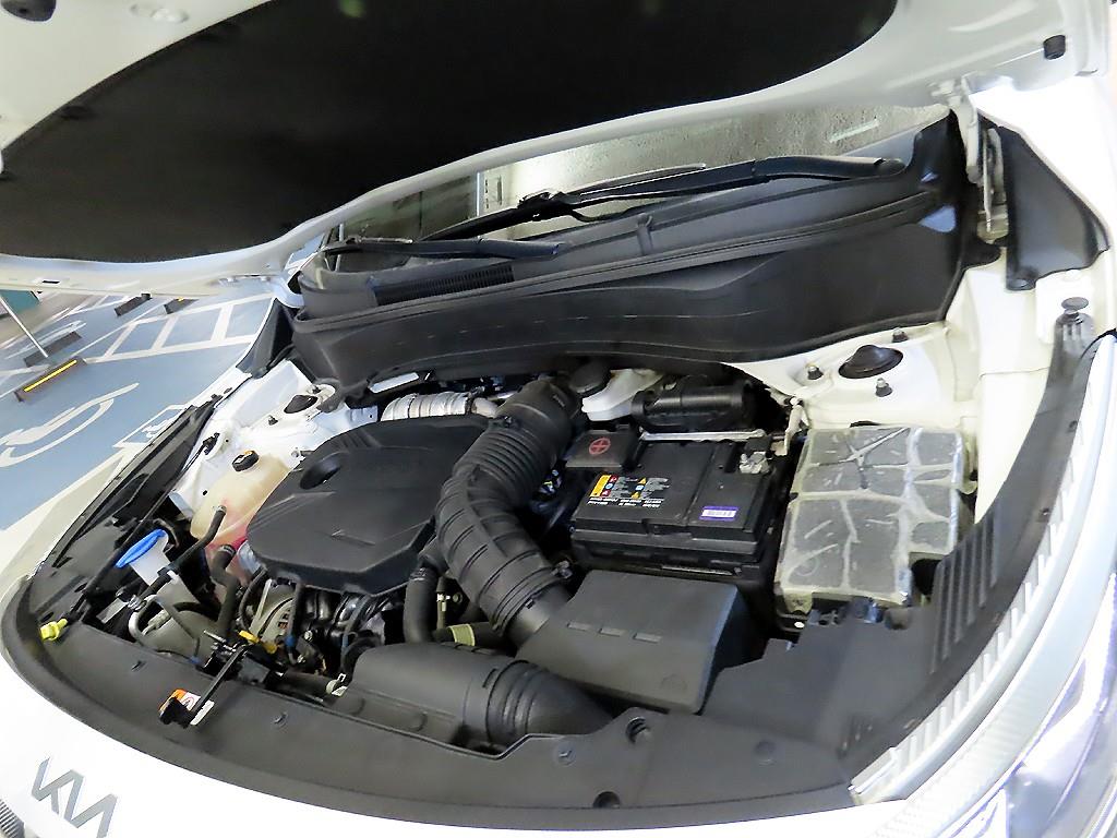 KIA Seltos 2022 Blanco - Importación desde Corea - HF Imports Iquique - Foto 19