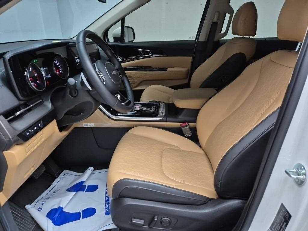 KIA Carnival 2023 Blanco - Importación desde Corea - HF Imports Iquique - Foto 13