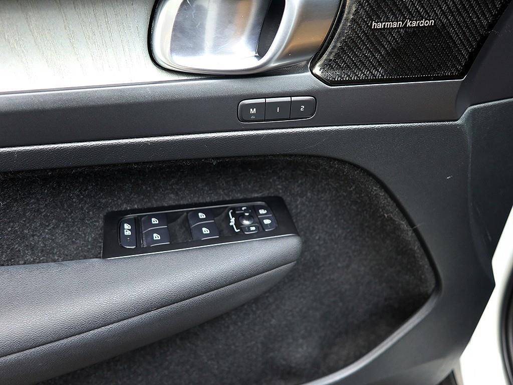 Volvo XC40 2021 Blanco - Importación desde Corea - HF Imports Iquique - Foto 13