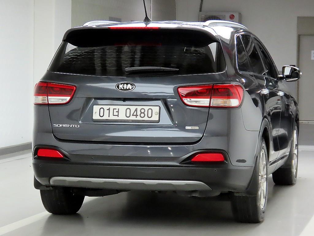 KIA Sorento - Vista 4