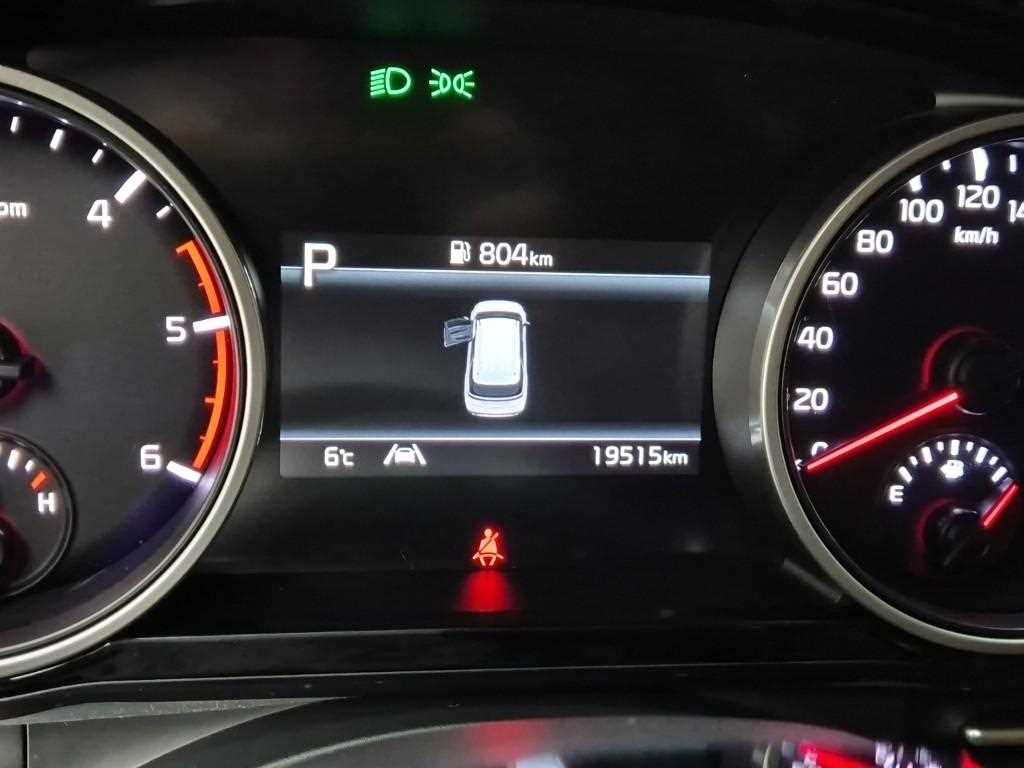 KIA Carnival - Vista 6