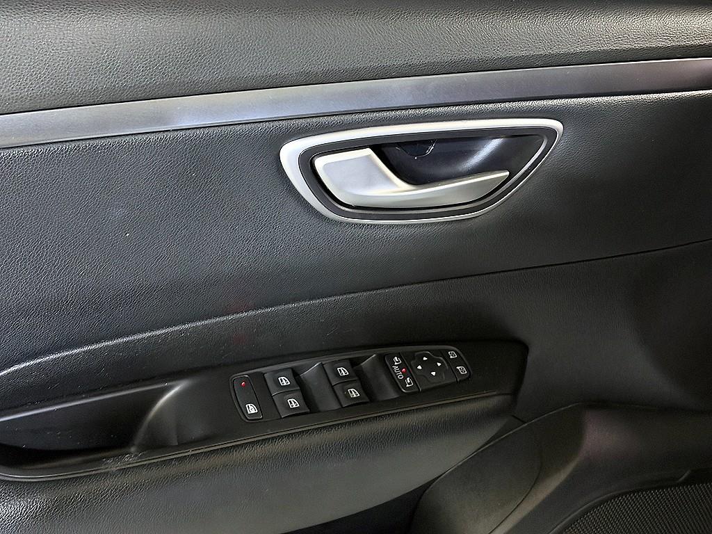 SAMSUNG SM6 - Vista 11