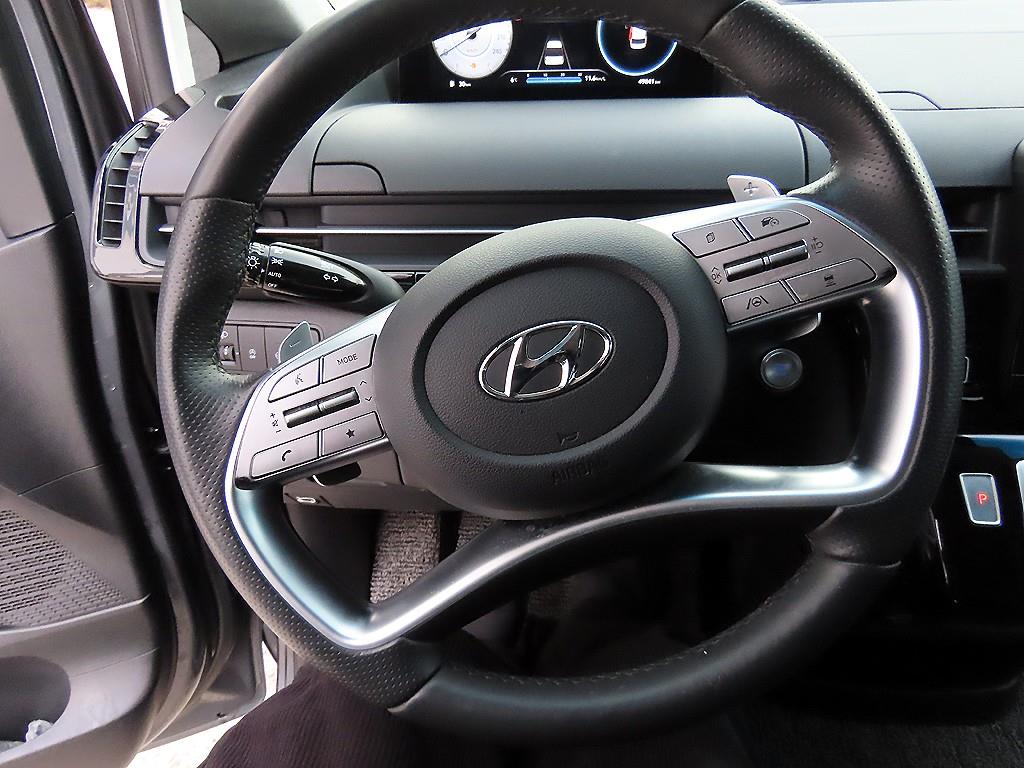 HYUNDAI Staria - Vista 9