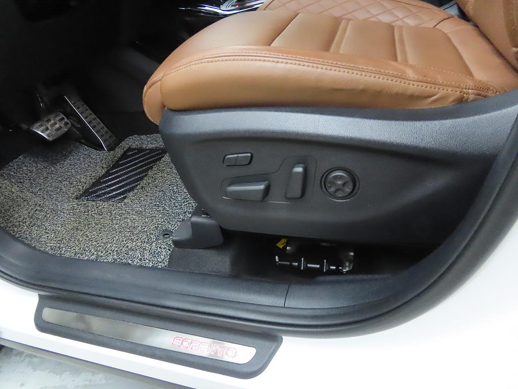 KIA Sorento 2019 Blanco - Importación desde Corea - HF Imports Iquique - Foto 16