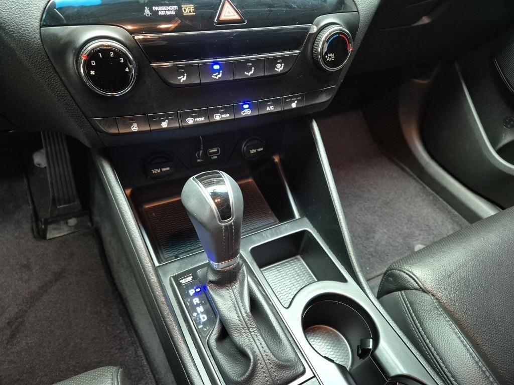 HYUNDAI Tucson - Vista 8