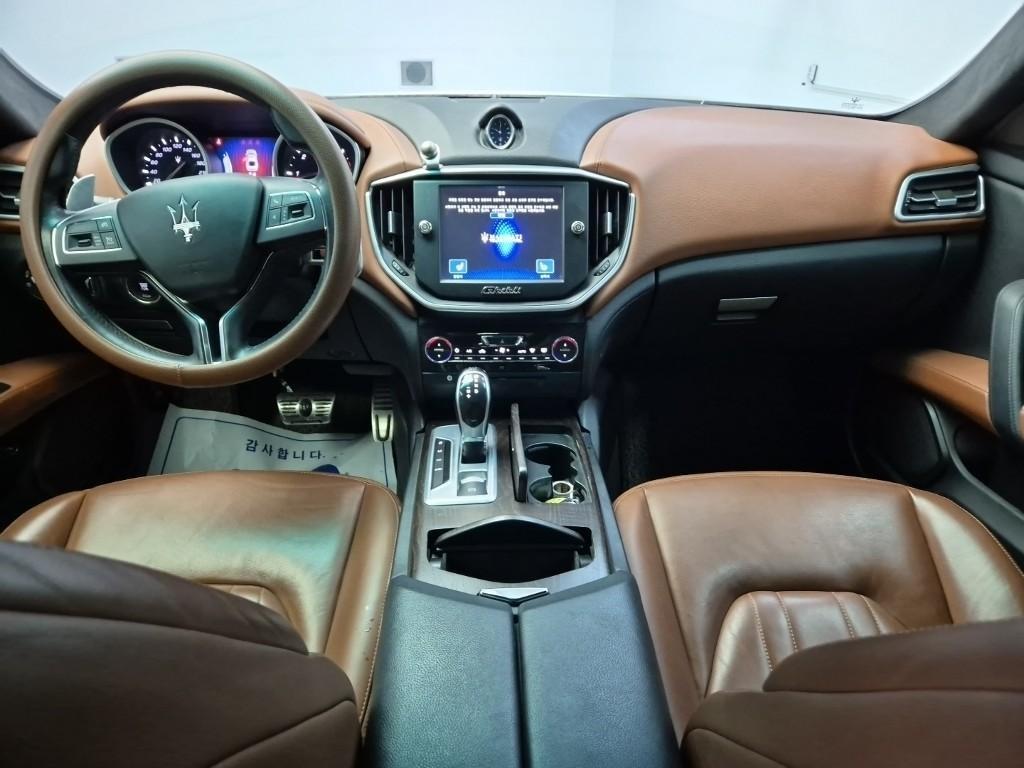 Maserati Ghibli - Vista 7