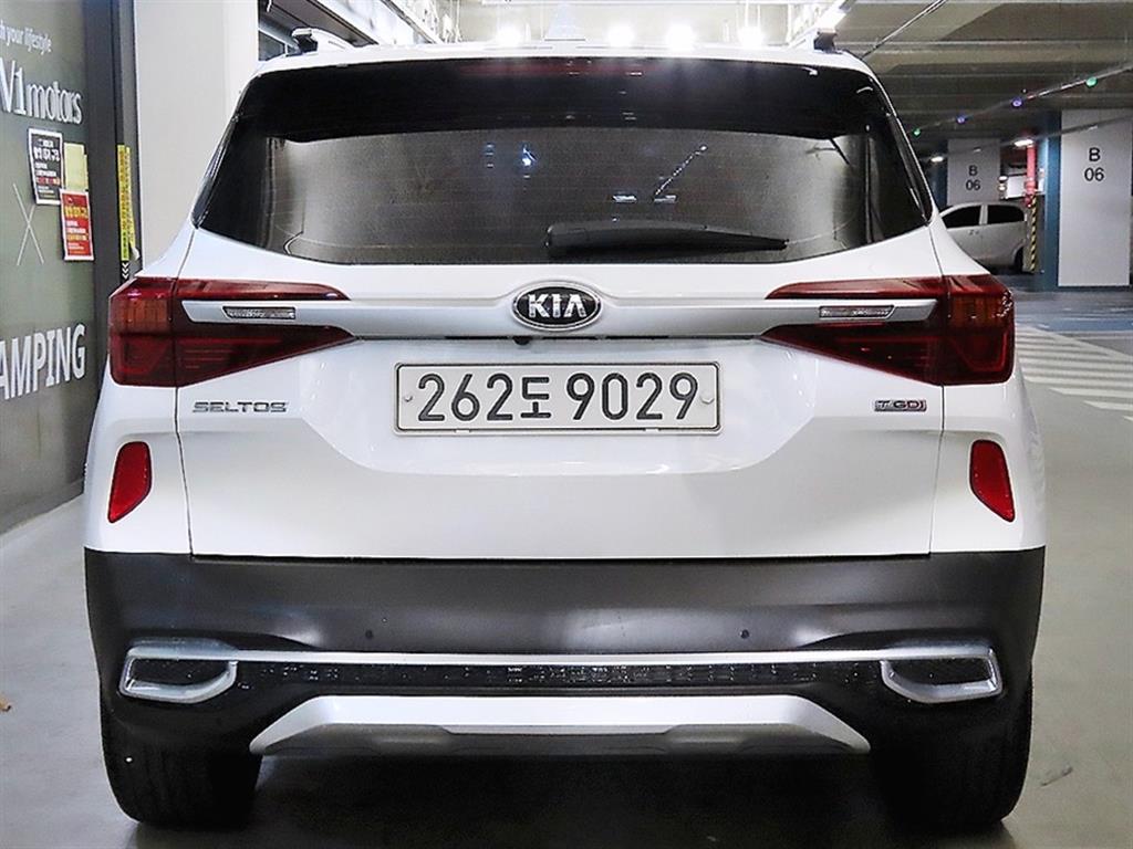 KIA Seltos - Vista 5