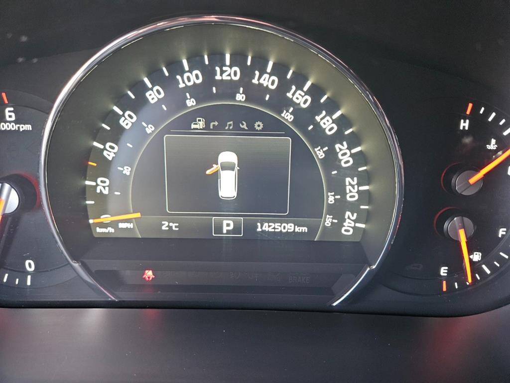 KIA Sorento - Vista 8