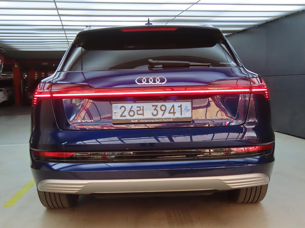 아우디] e-트론 55 콰트로