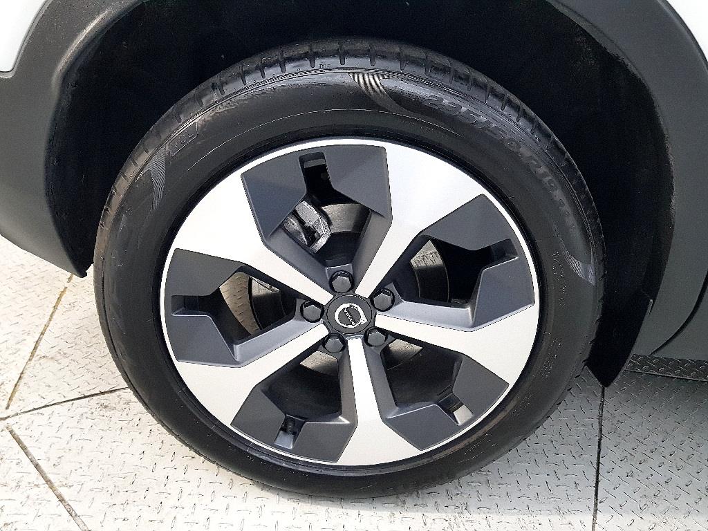 Volvo XC40 2023 Blanco - Importación desde Corea - HF Imports Iquique - Foto 20