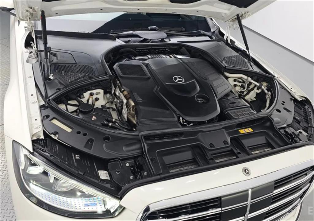Mercedes Benz S Class - Vista 8