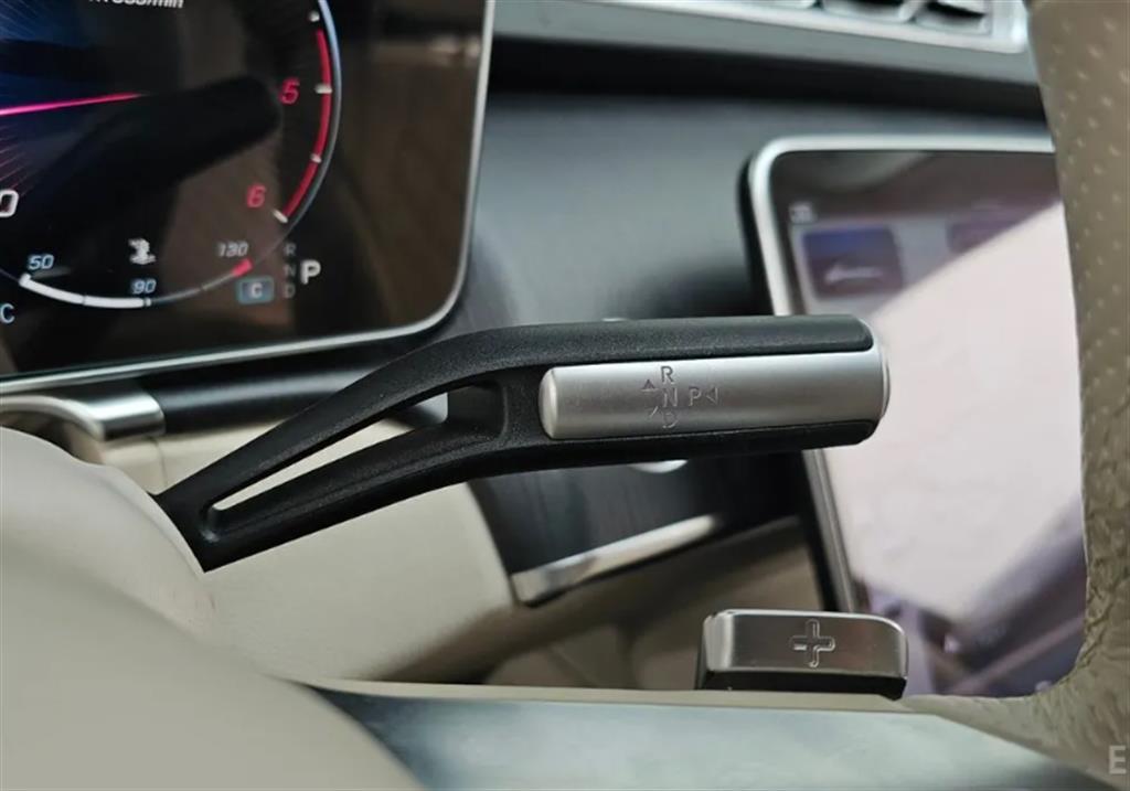 Mercedes Benz S Class - Vista 11