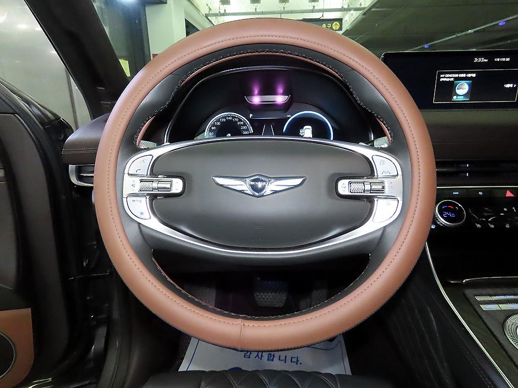 Genesis GV80 - Vista 8