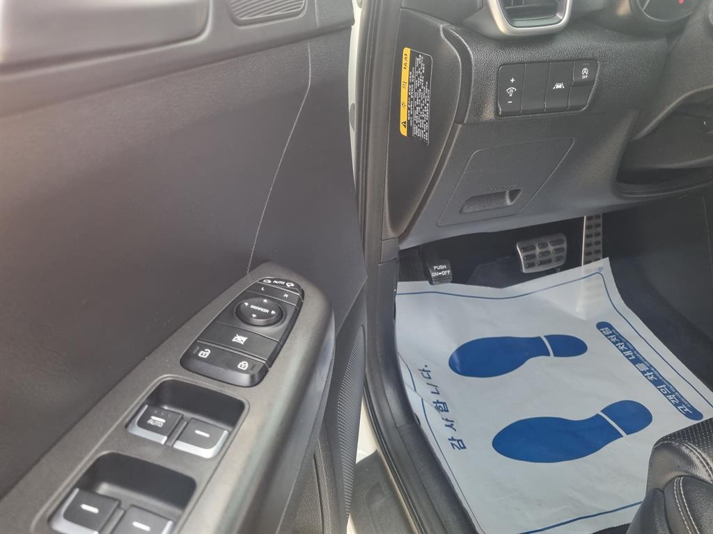 KIA Sportage - Vista 9