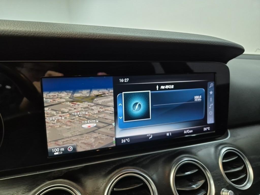 Mercedes Benz E class 2017 Blanco - Importación desde Corea - HF Imports Iquique - Foto 14