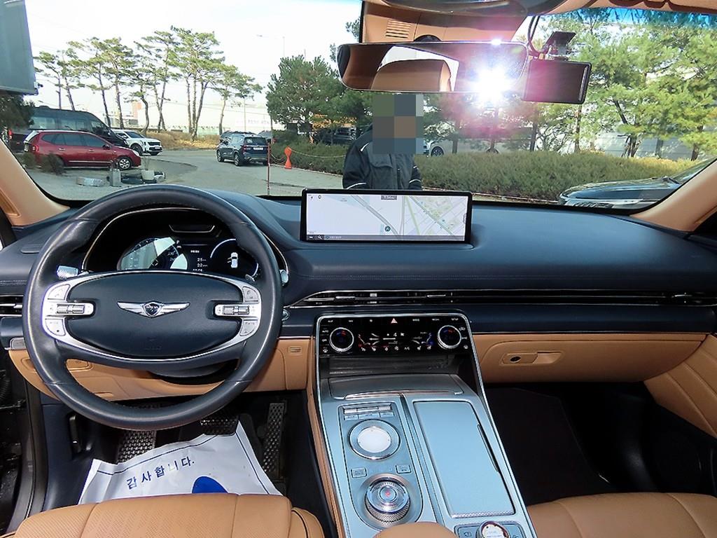 Genesis GV80 - Vista 7