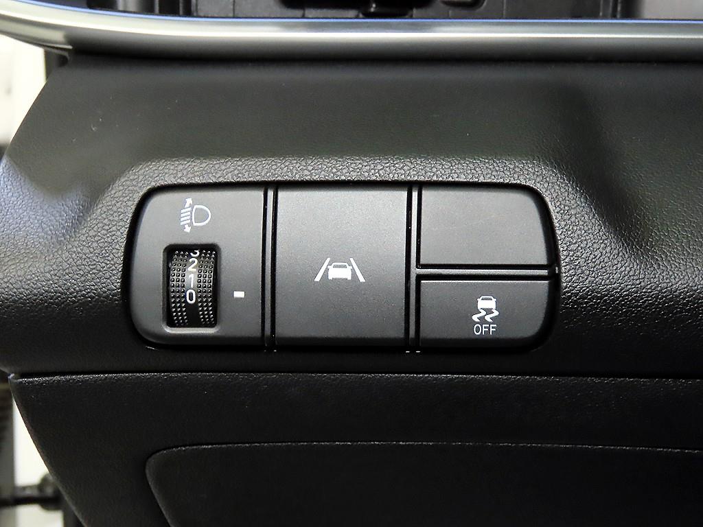 HYUNDAI Avante 2021 Blanco - Importación desde Corea - HF Imports Iquique - Foto 16