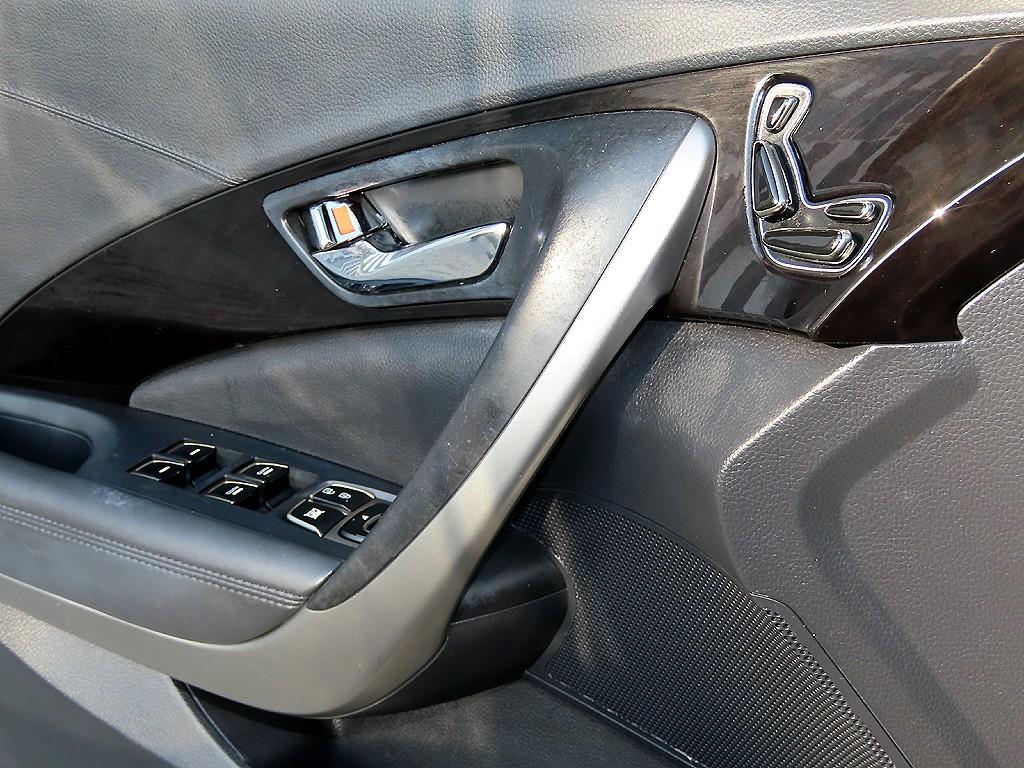 HYUNDAI Grandeur - Vista 11