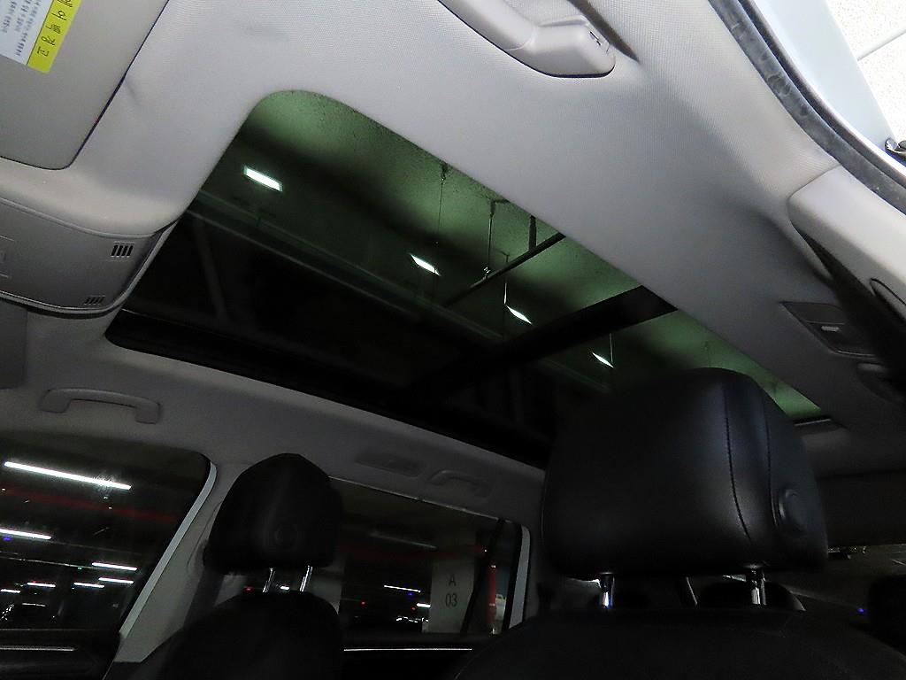 Volkswagen Tiguan 2018 Blanco - Importación desde Corea - HF Imports Iquique - Foto 15