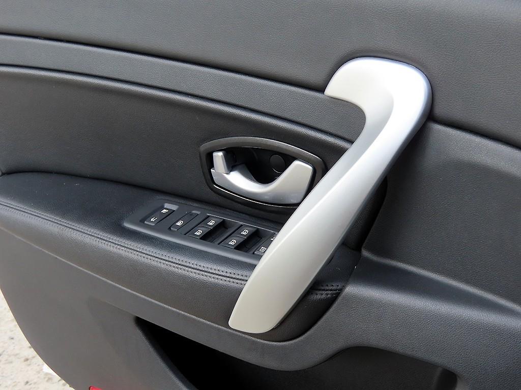 SAMSUNG SM5 - Vista 11