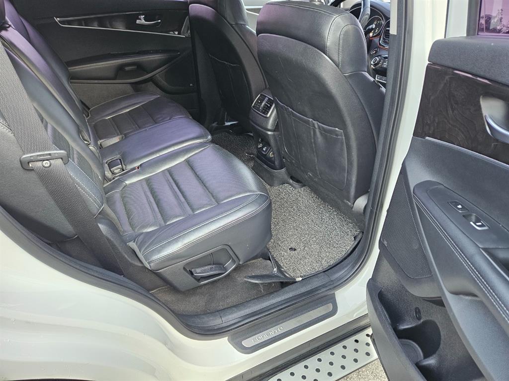KIA Sorento 2016 Blanco - Importación desde Corea - HF Imports Iquique - Foto 17