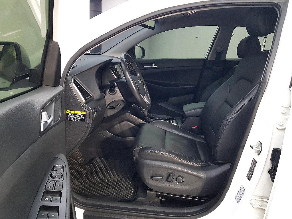 HYUNDAI Tucson - Vista 8