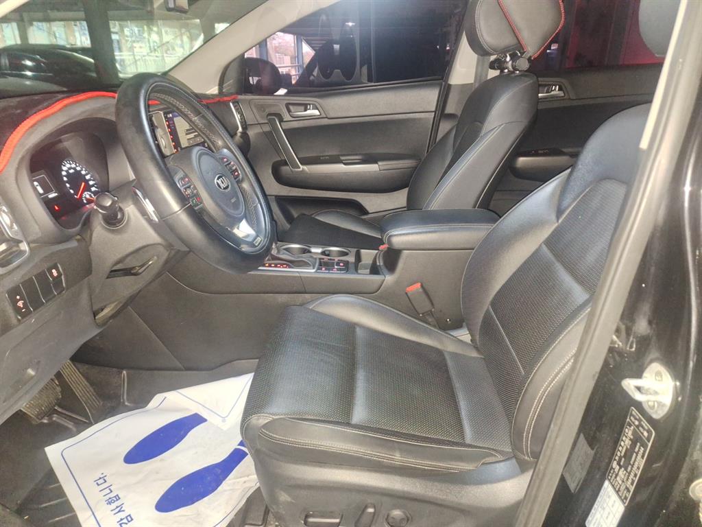 KIA Sportage - Vista 11