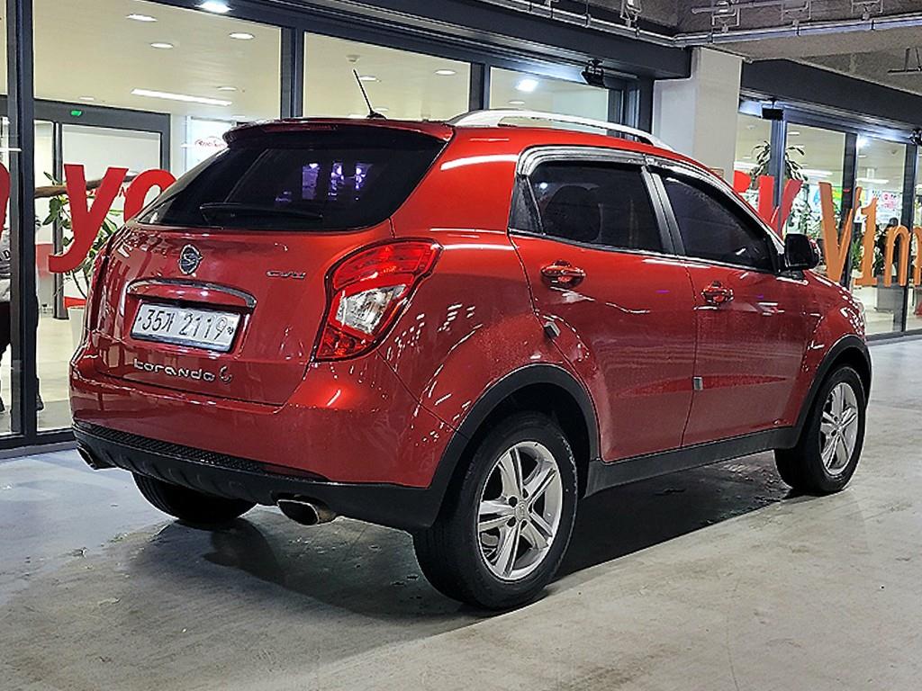 Ssangyong Korando - Vista 4