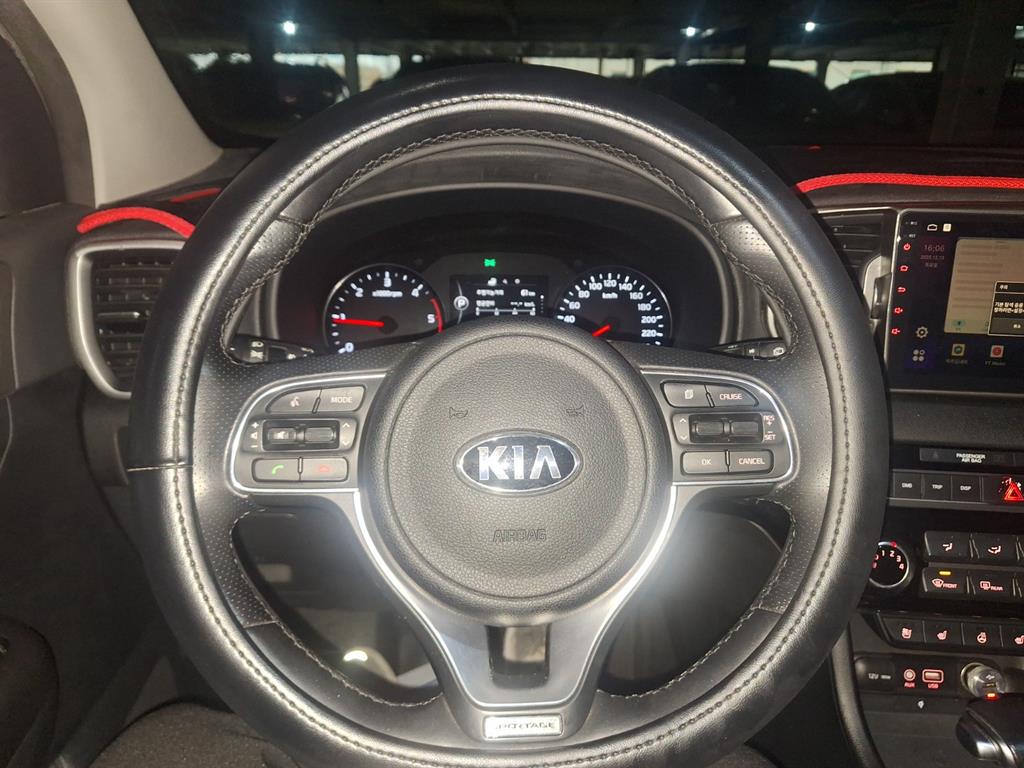 KIA Sportage - Vista 8