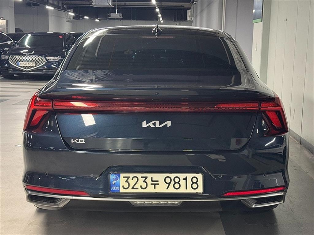 KIA K8 - Vista 5
