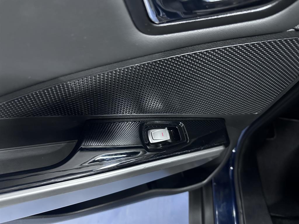 Ssangyong Tivoli 2016 Azul - Importación desde Corea - HF Imports Iquique - Foto 14