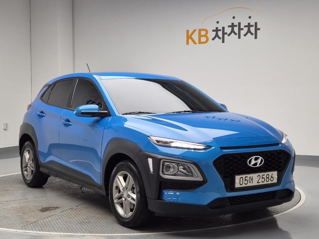 HYUNDAI Kona - Vista 4
