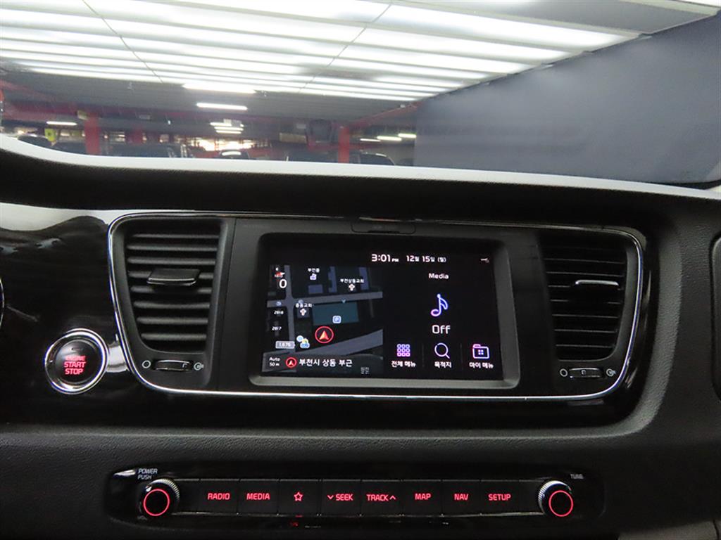 KIA Carnival 2019 Blanco - Importación desde Corea - HF Imports Iquique - Foto 14