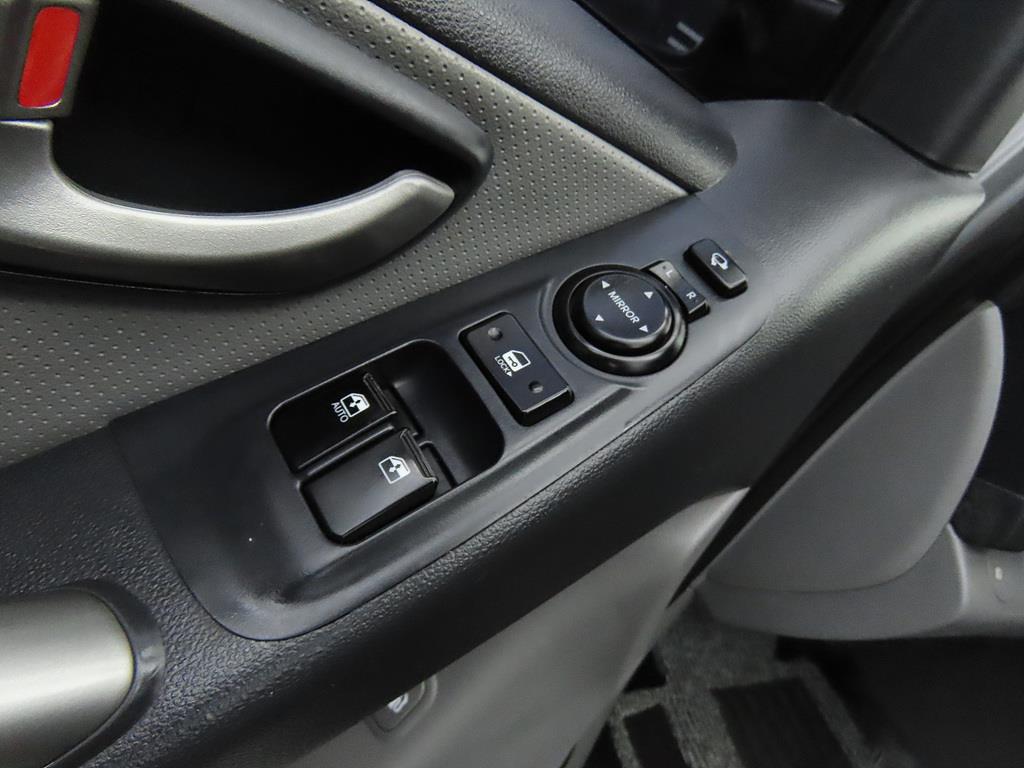 HYUNDAI Starex - Vista 9