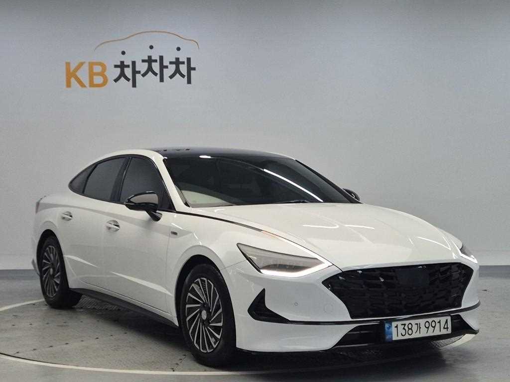 HYUNDAI Sonata - Vista 4