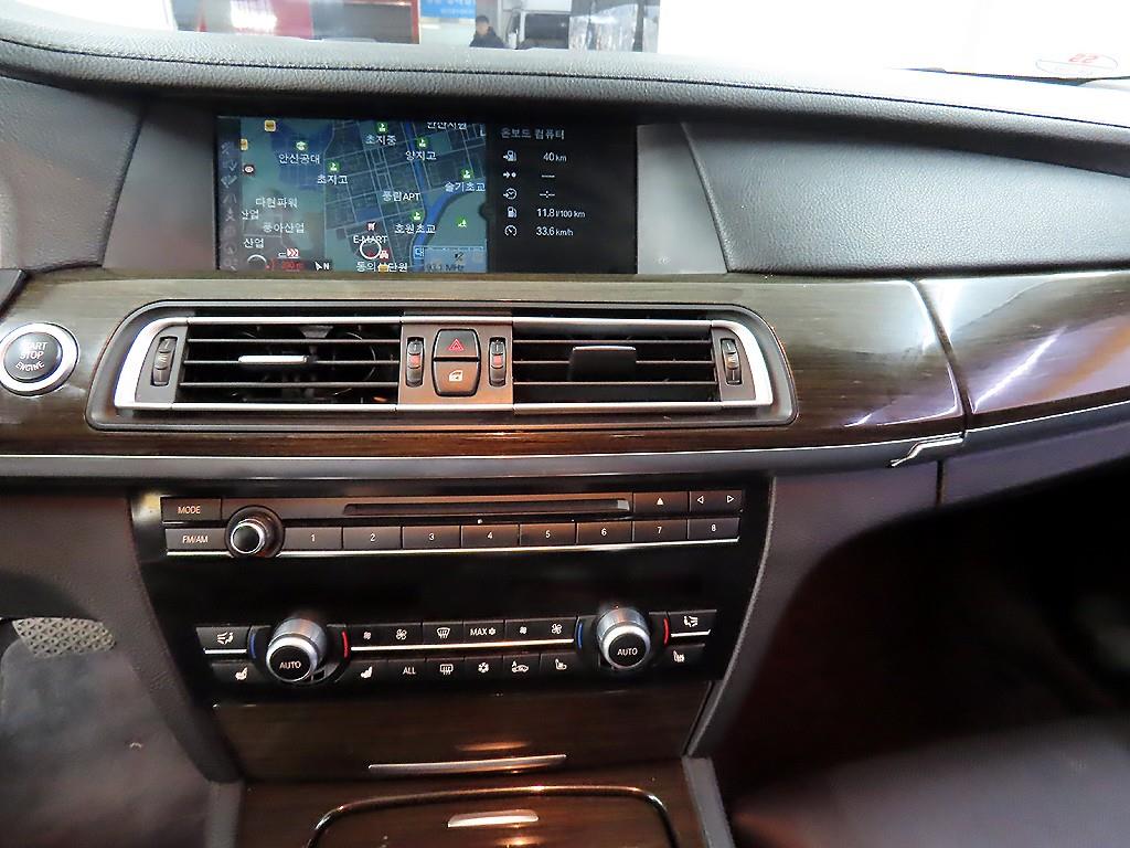 BMW 7 Series 2010 Negro - Importación desde Corea - HF Imports Iquique - Foto 13