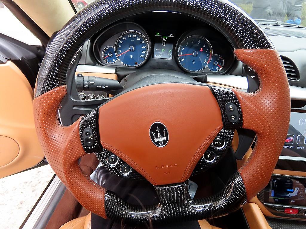 Maserati Gran Turismo - Vista 8